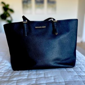 Michael Kors Tote